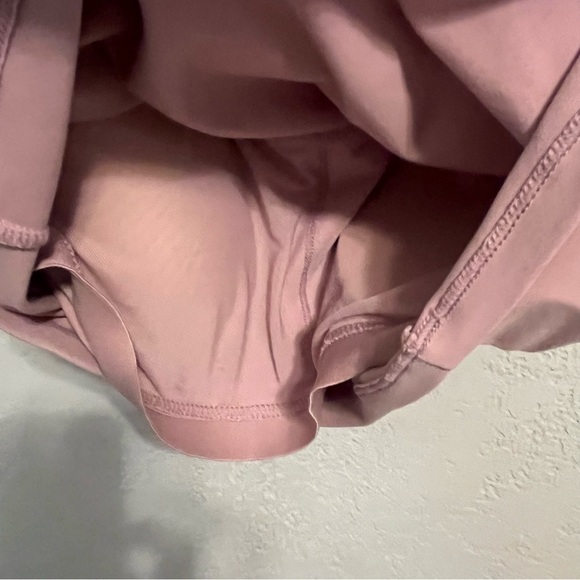 Women's Mauve Longline Sports Bra - Picture 5 of 6